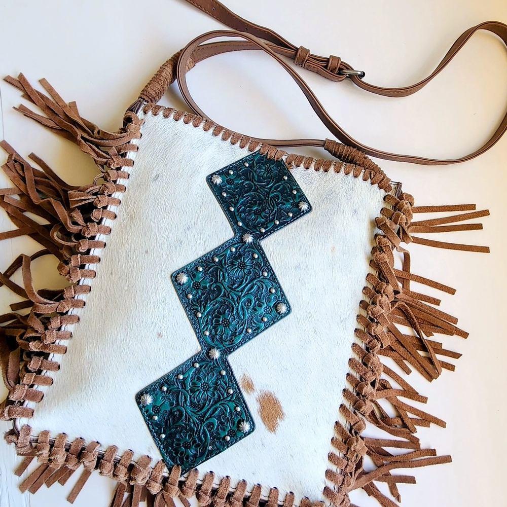 SHYANNE Crossbody Bag with Brown Fringe